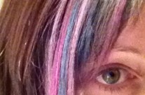 Colourstrands in dark hair