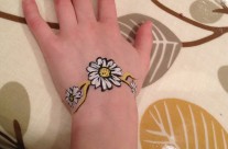 Daisy bracelet