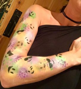 Emoji graffiti sleeve